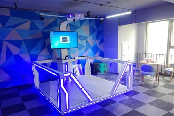 vr高空作業(yè)機(jī)